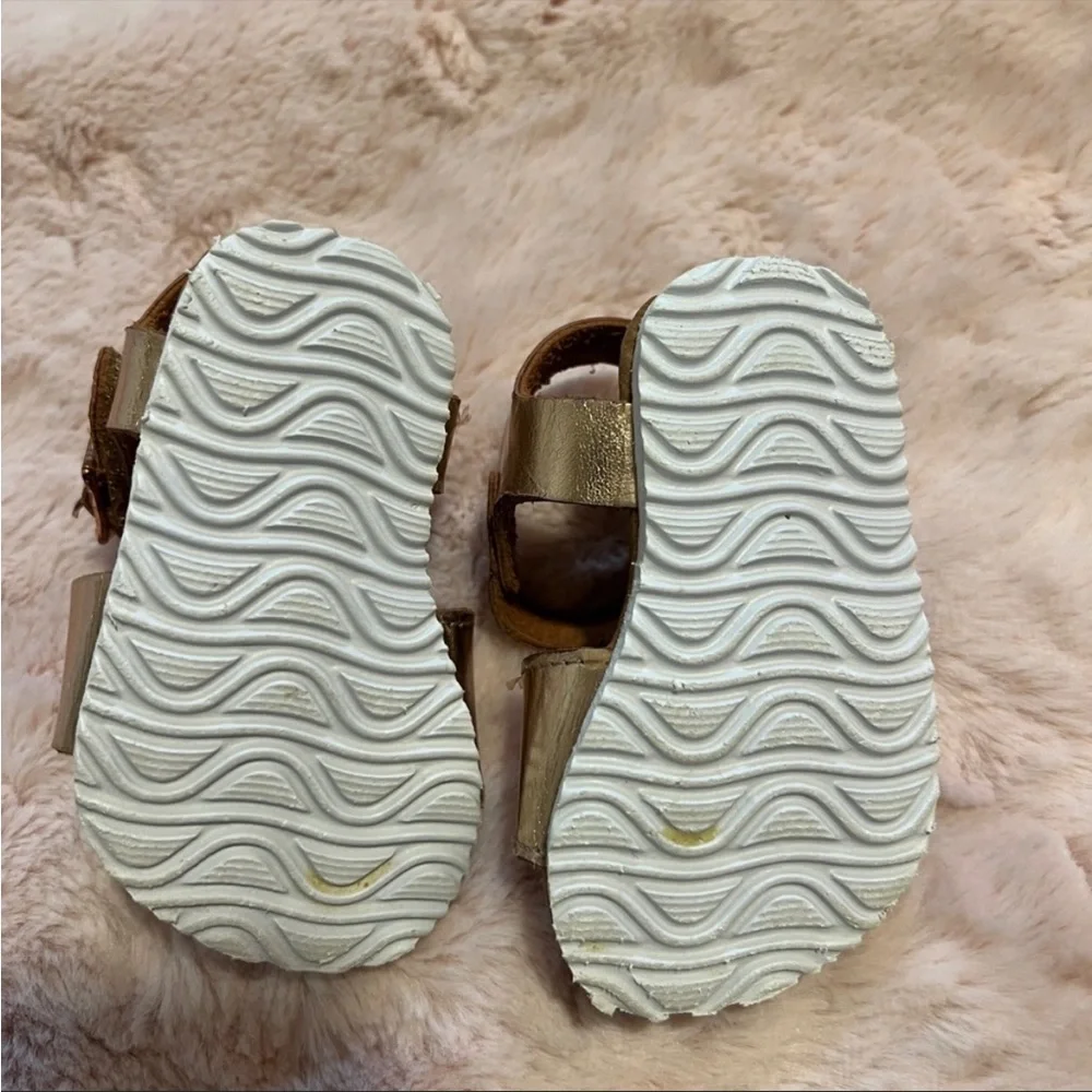 Gold Mia Mini Sandal Girl Size 2